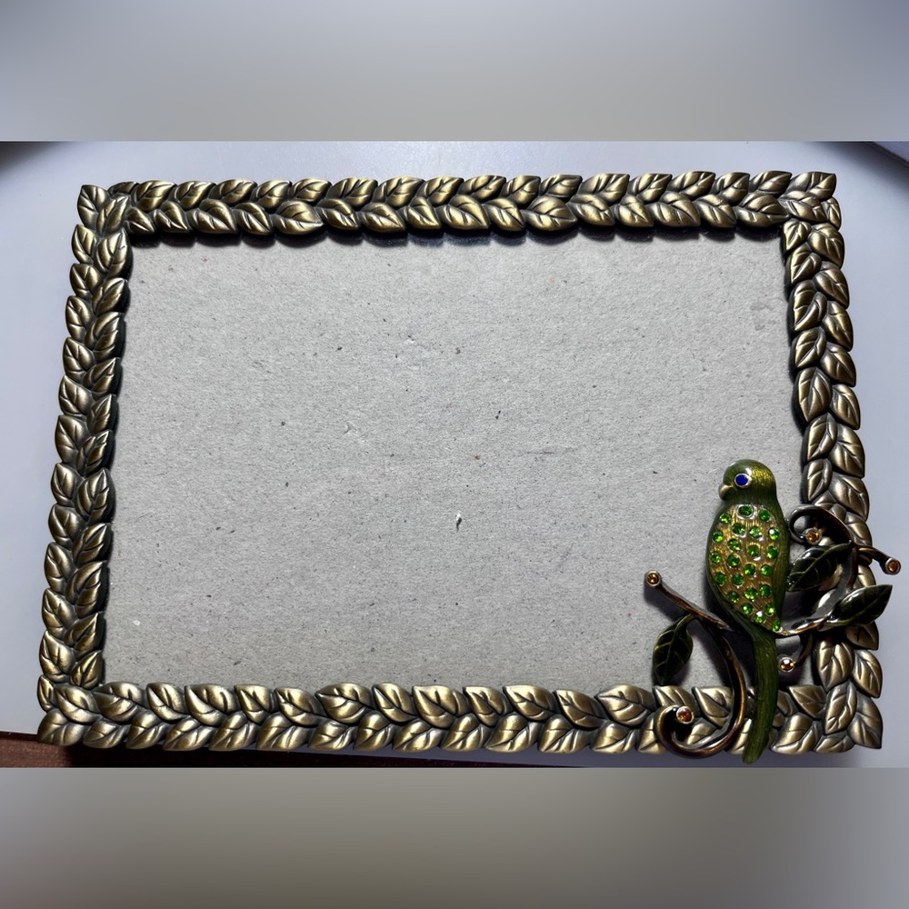 1999 ELSA L INC. Metal 4x6 Picture Frame with Jeweled Bird